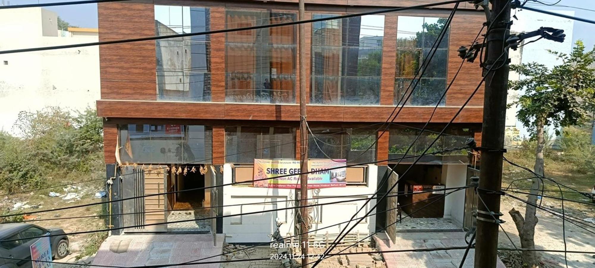 Geeta Dham Hotel Vrindavan Ngoại thất bức ảnh